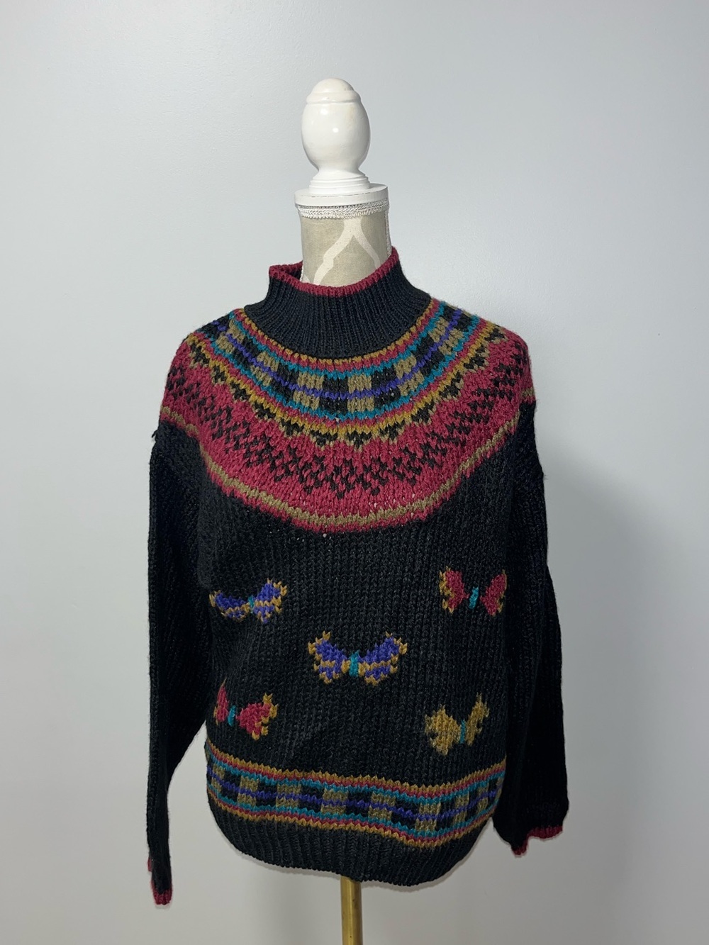 Vintage Bay Club Oversized Crew Neck Sweater size medium